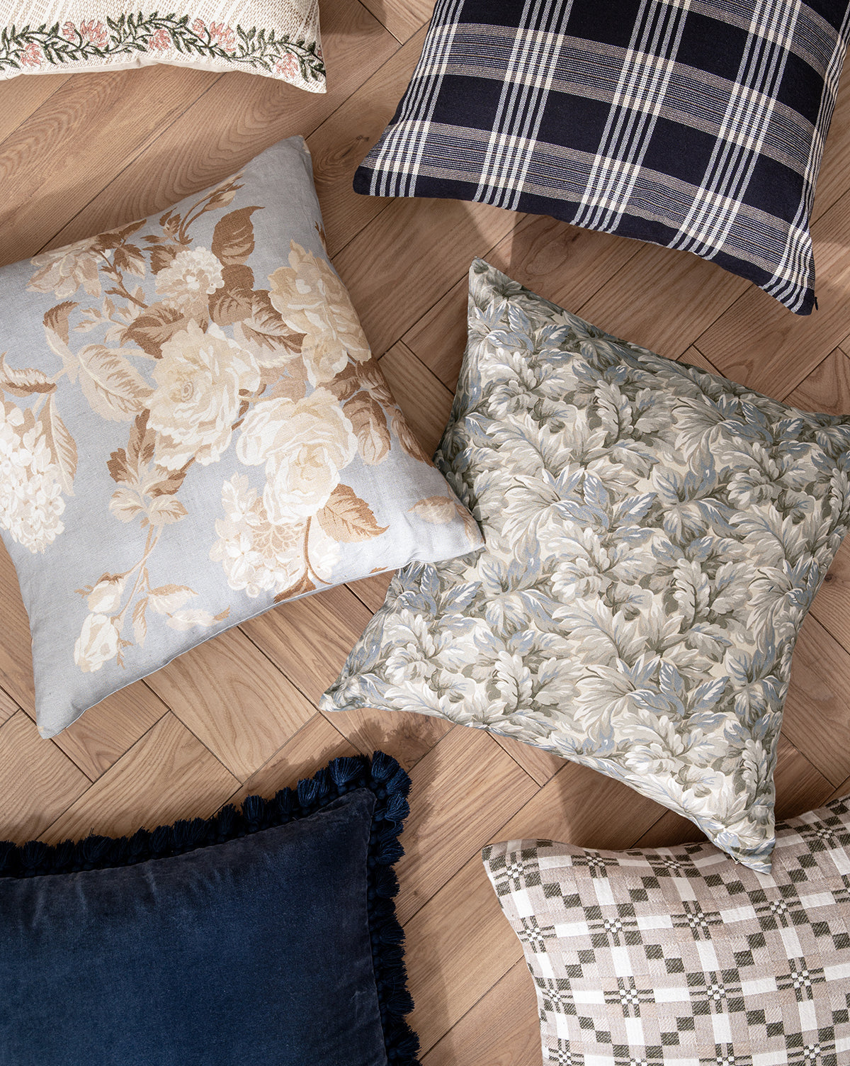 Calista Pillow Cover