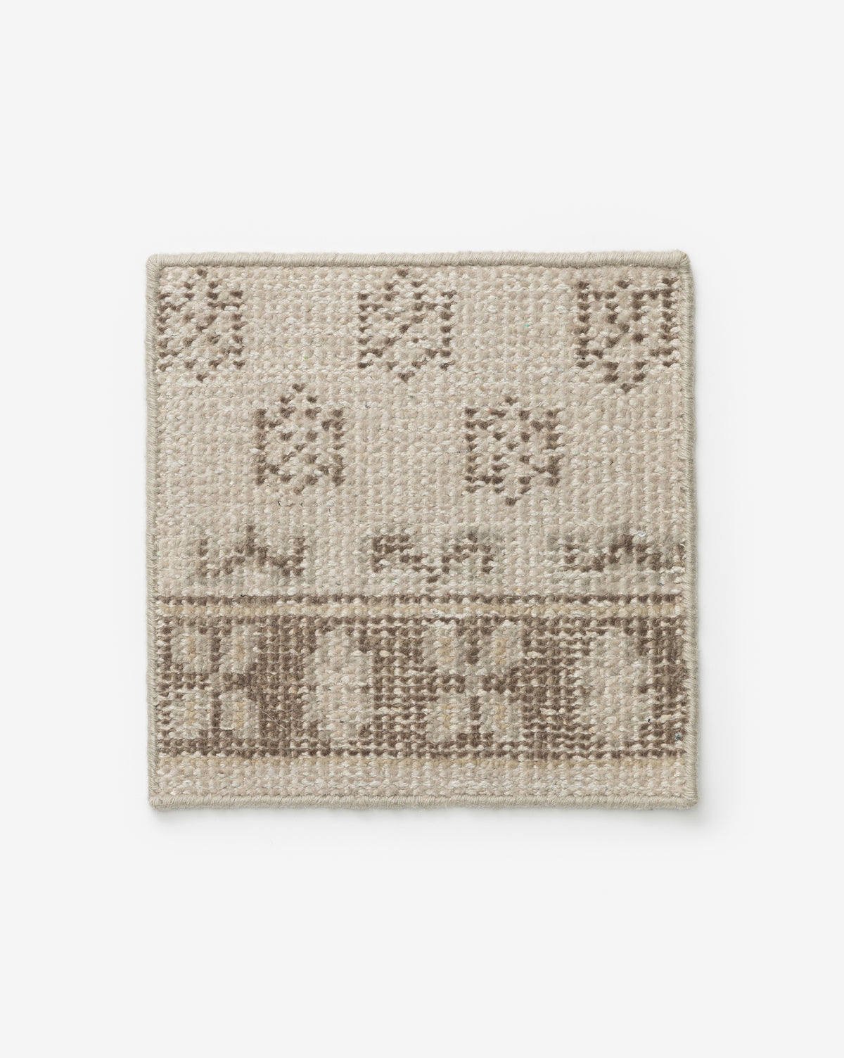 Anya Hand-Knotted Rug Swatch